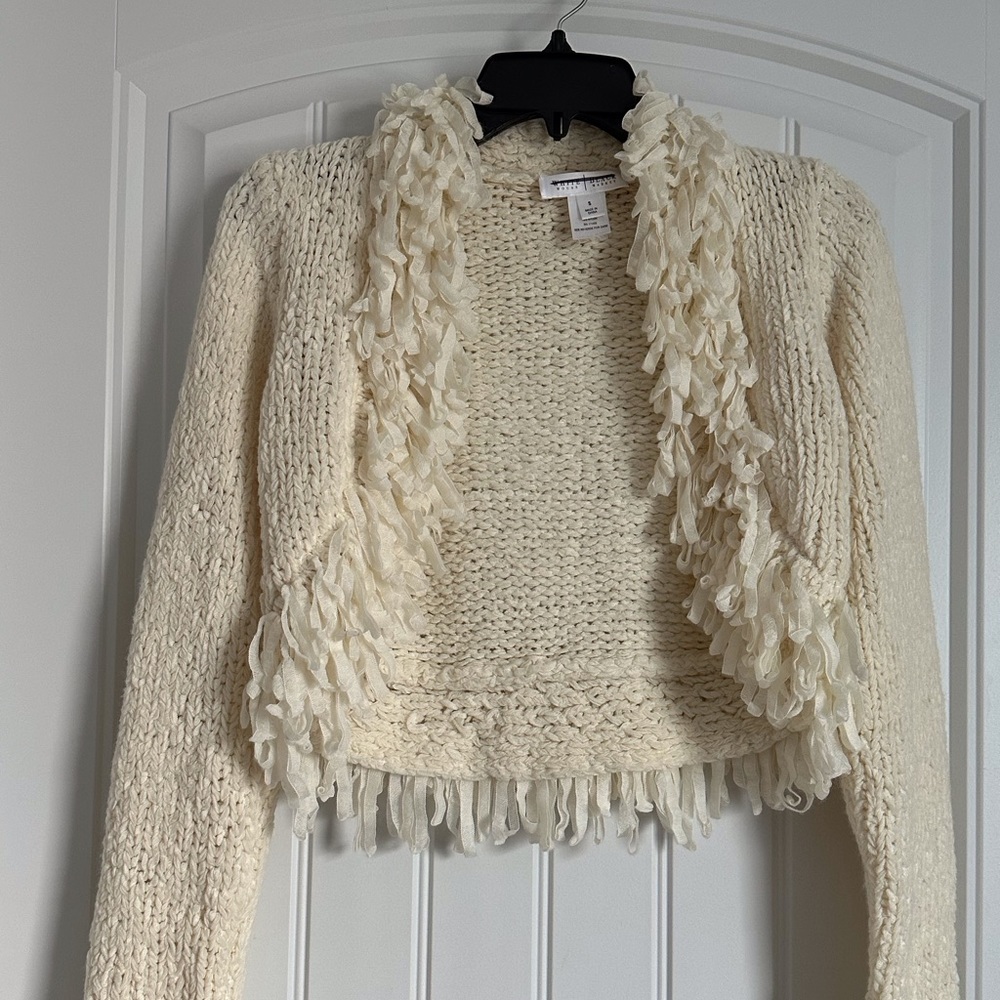 White House Black Market cream cropped cardigan-Size Small